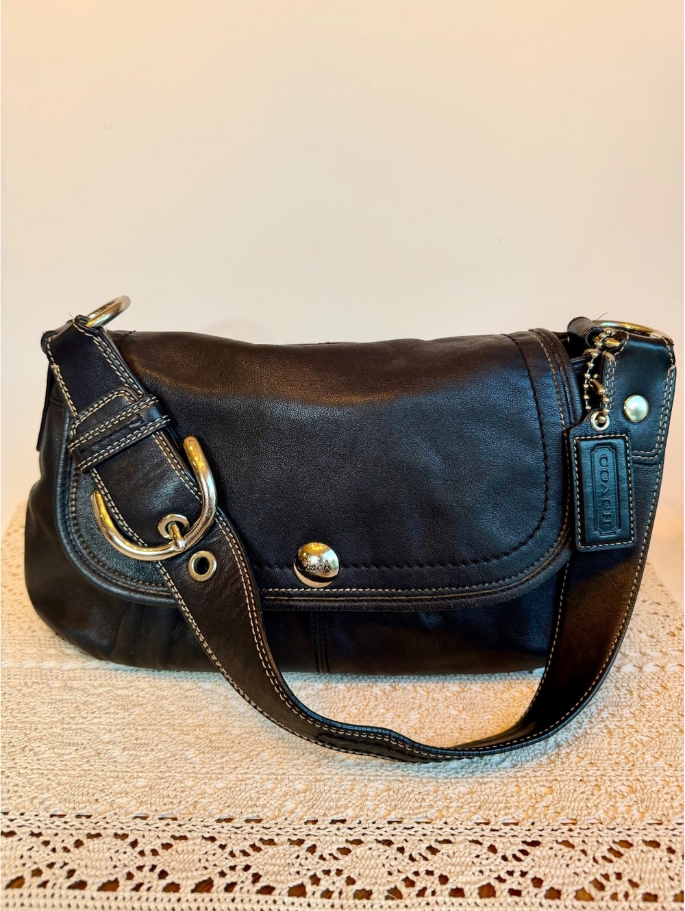 Coach Soho F13729 Black Leather Pleated Flap Shoulder Bag Y2K